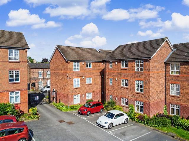 Flat for sale in Haddon, Isle Of Man