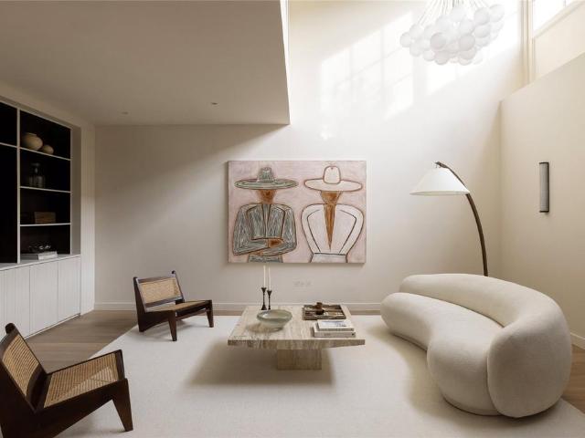 Flat for sale in Notting Hill, Greater London