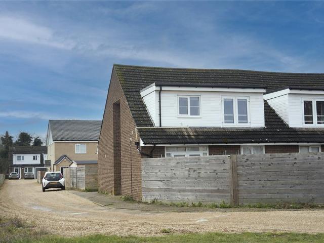 Flat for sale in Chedburgh, Isle Of Man