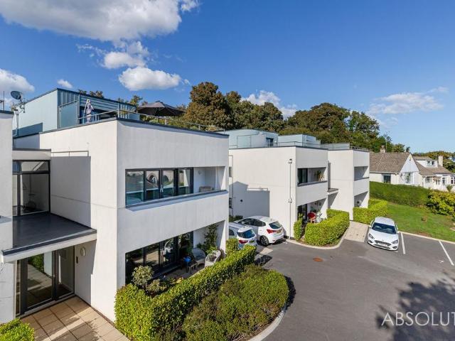Flat for sale in Broadsands, Galmpton
