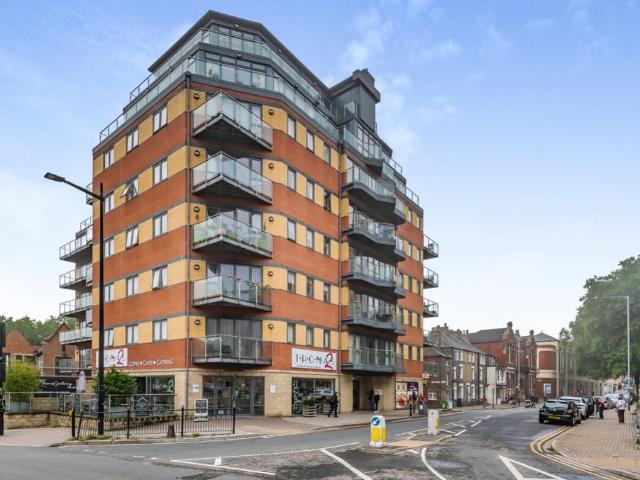 Flat for sale in New Boultham, Brayford