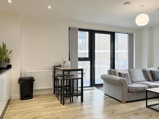 Flat for sale in Alperton, Greater London
