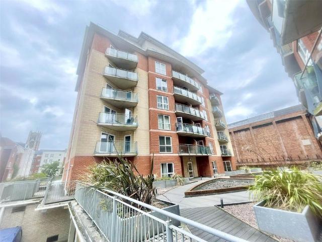 Flat for sale in Meols Cop, Southport