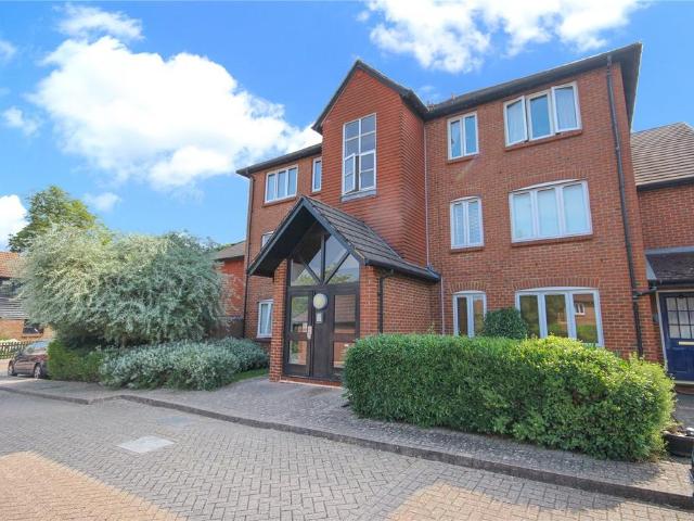 Flat for sale in Newell Green