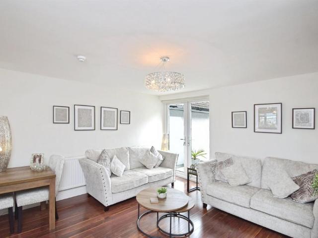 Flat for sale in Porthcawl, Newton