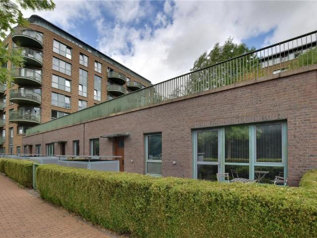 Flat for sale in Kidbrooke, Greater London