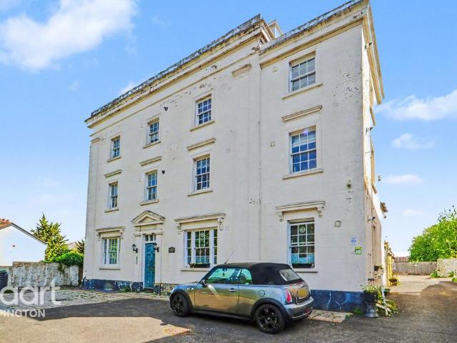 Flat for sale in St Mary Cray, Greater London