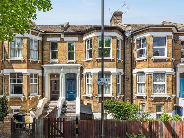 Flat for sale in Clapton, Lower Clapton