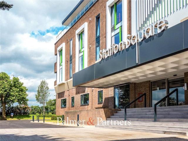 Flat for sale in Mile End, Fordham Heath