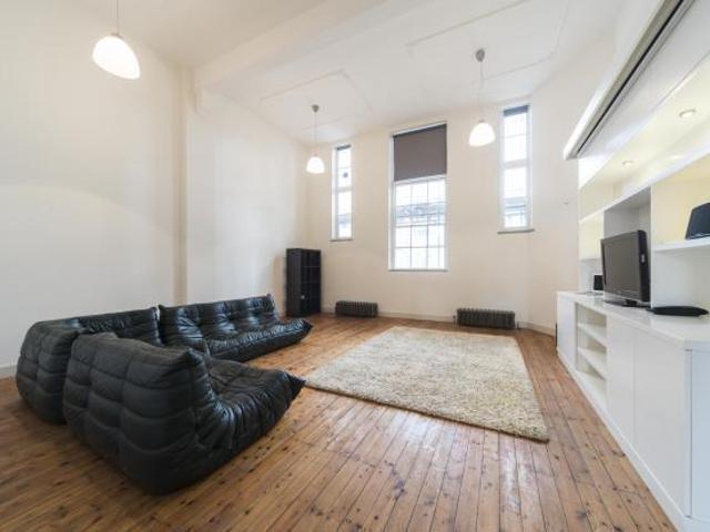 Flat for sale in Bethnal Green, Greater London