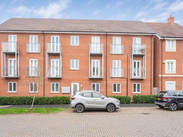 Flat for sale in Bletchley and Fenny Stratford, Bletchley