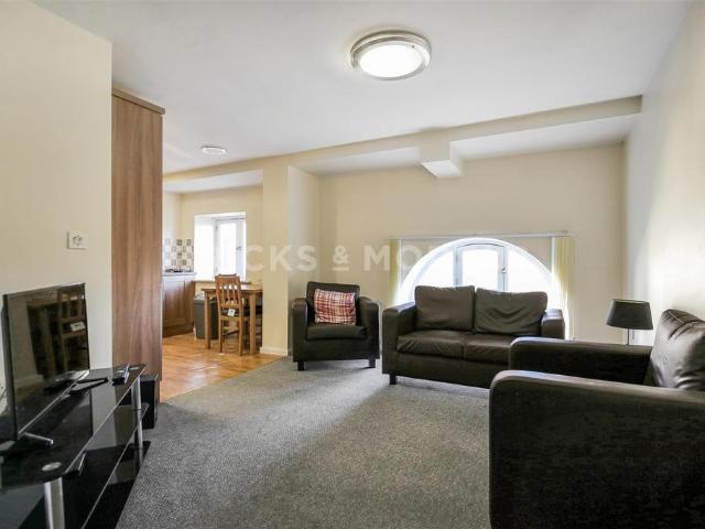 Flat for sale in Grainger Town, Tyne And Wear
