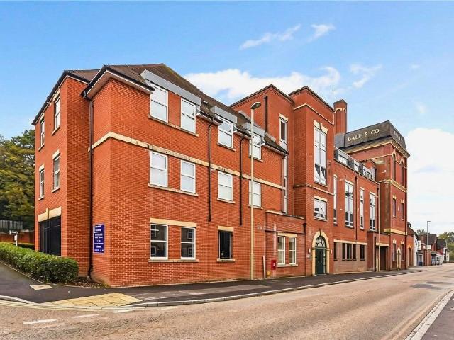 Flat for sale in Blendworth, East Hampshire