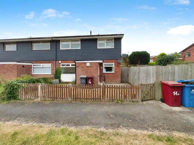 Flat for sale in Prescot, Knowsley