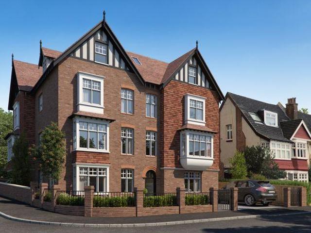 Flat for sale in London Borough of Croydon, Greater London