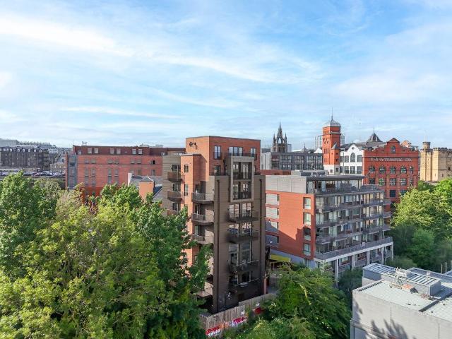 Flat for sale in Grainger Town, Tyne And Wear