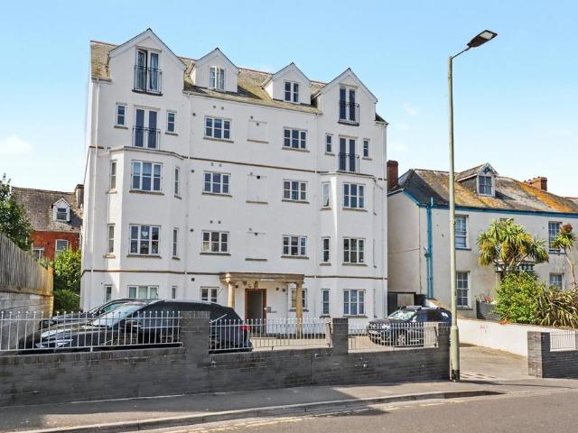 Flat for sale in Kentisbury, Devon