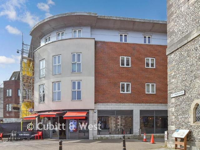 Flat for sale in Chichester, Littlecote