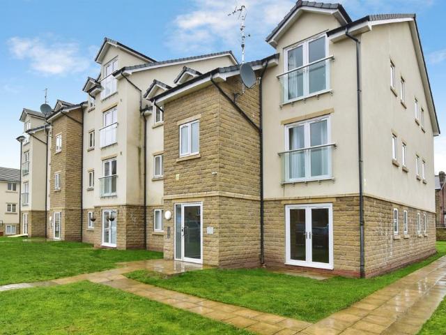 Flat for sale in Handsworth, South Yorkshire