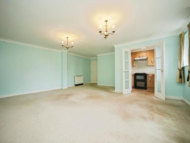 Flat for sale in Key Street, Suffolk