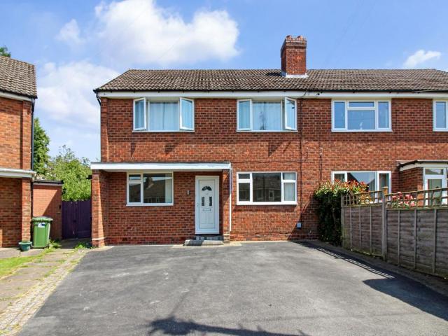 Flat for sale in Olton, West Midlands