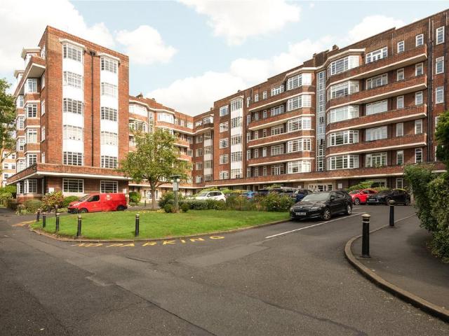 Flat for sale in Belsize Park, Cat Hill