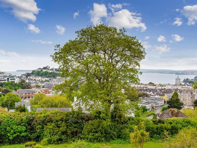 Flat for sale in Upton, Torquay