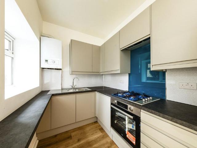 Flat for sale in London Borough of Croydon, Greater London