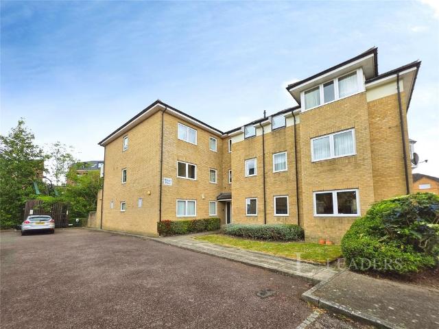 Flat for sale in Hockerill, Colliers End