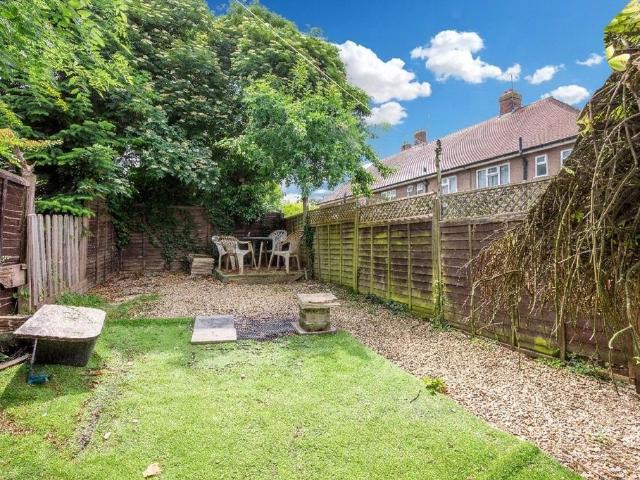 Flat for sale in Feckenham, City Of Bristol