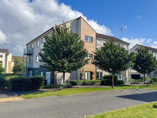 Flat for sale in Patchway, South Gloucestershire