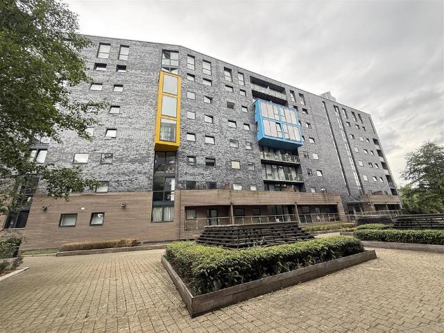 Flat for sale in City Centre, Georgia