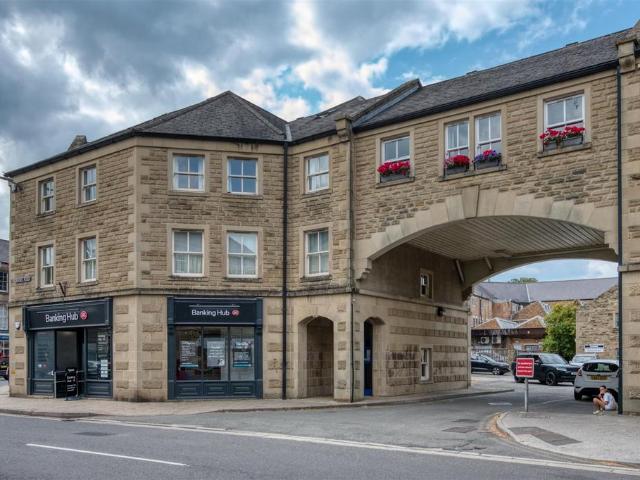 Flat for sale in Froggatt, East Midlands