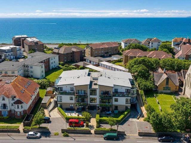 Flat for sale in Wick, Bournemouth