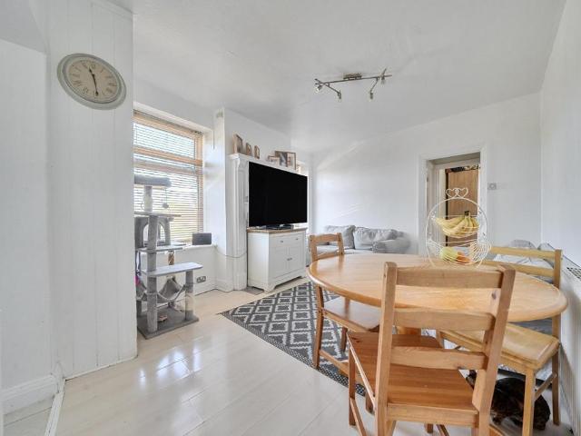 Flat for sale in London Borough of Lewisham, Greater London
