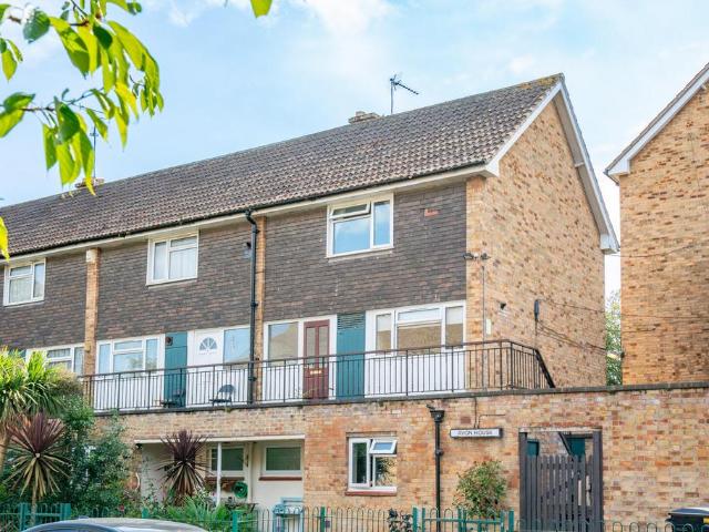 Flat for sale in Fishergate, High Field