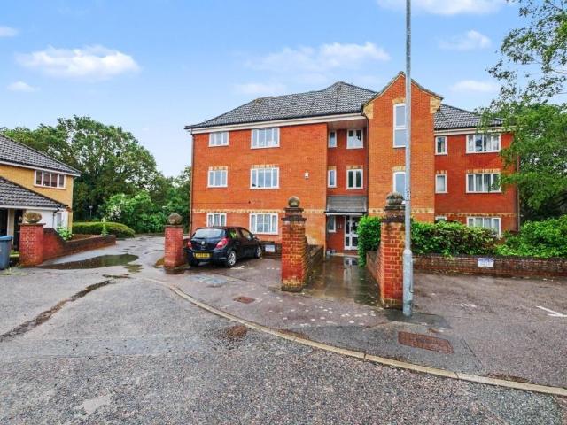 Flat for sale in Purdis Farm, Eastbridge