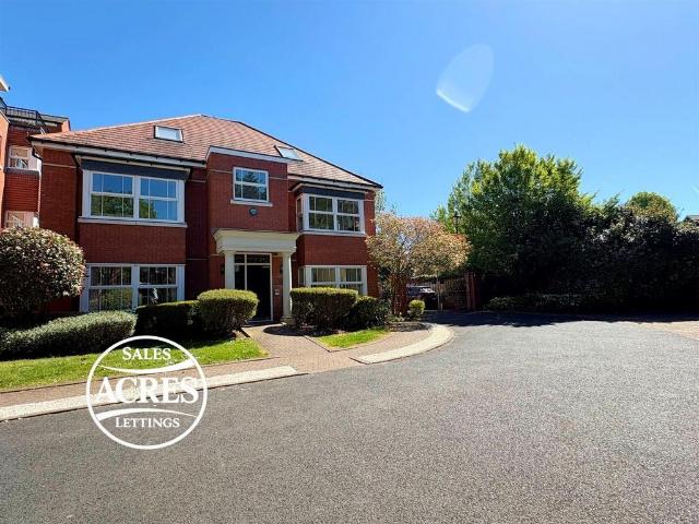 Flat for sale in Maney, Sutton Coldfield