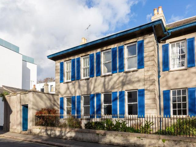 Flat for sale in St Helier, Greater London