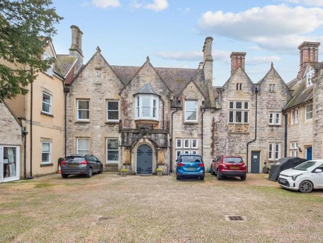 Flat for sale in Fordington, East Dorset