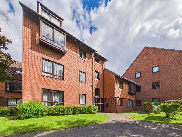 Flat for sale in Feckenham, City Of Bristol
