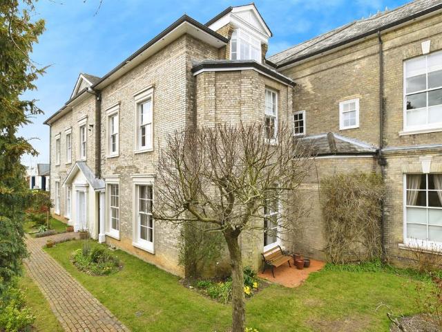 Flat for sale in Sandon, Chelmsford