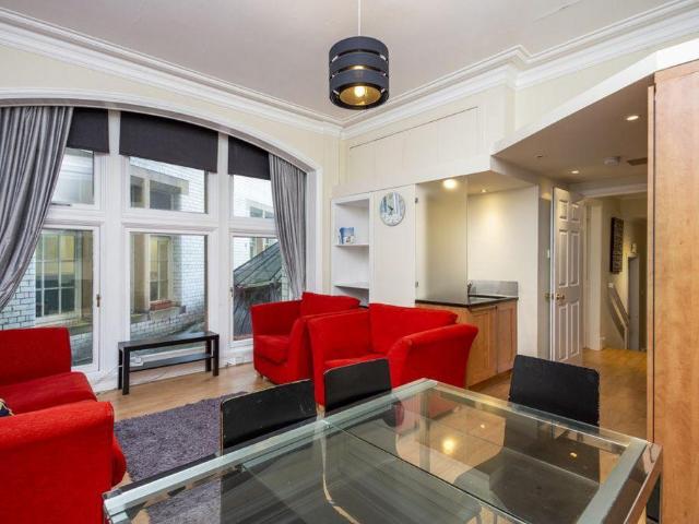 Flat for sale in Old Town, Scotland