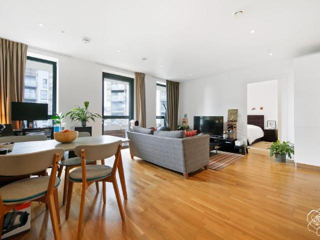 Flat for sale in Stratford Marsh, Isle Of Man