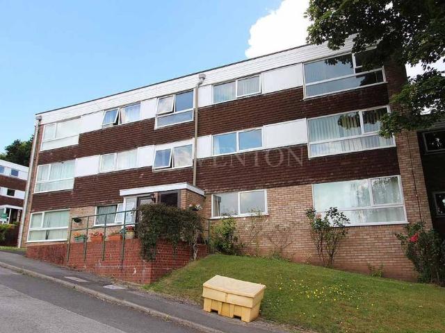 Flat for sale in Tettenhall, West Midlands