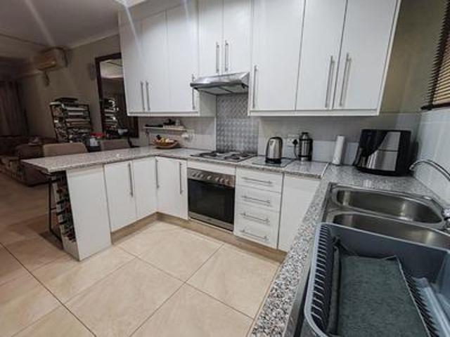 Apartment for sale in Ugu District Municipality, Kwazulu-natal