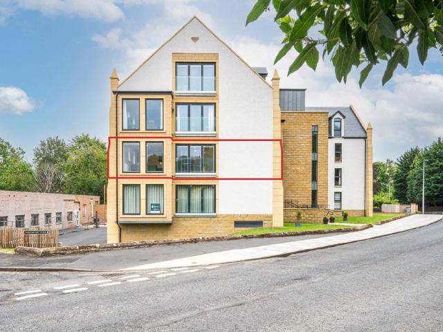 Flat for sale in Melrose, Scotland