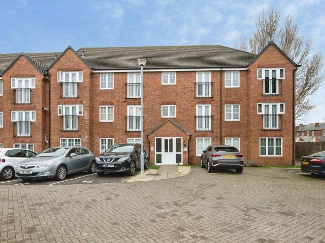 Flat for sale in Hall End, West Bromwich