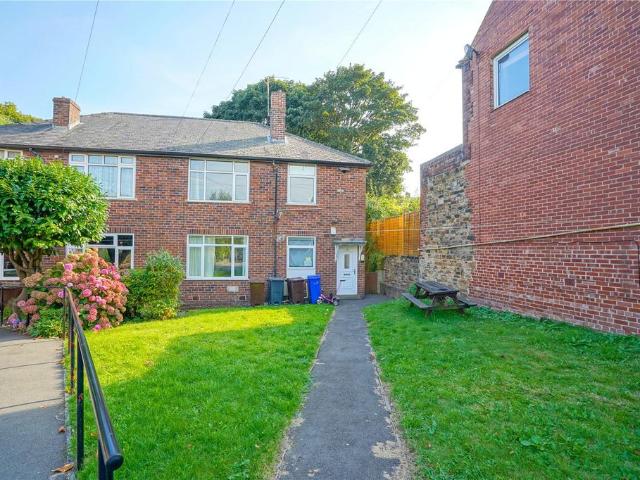 Flat for sale in Crookes, South Yorkshire