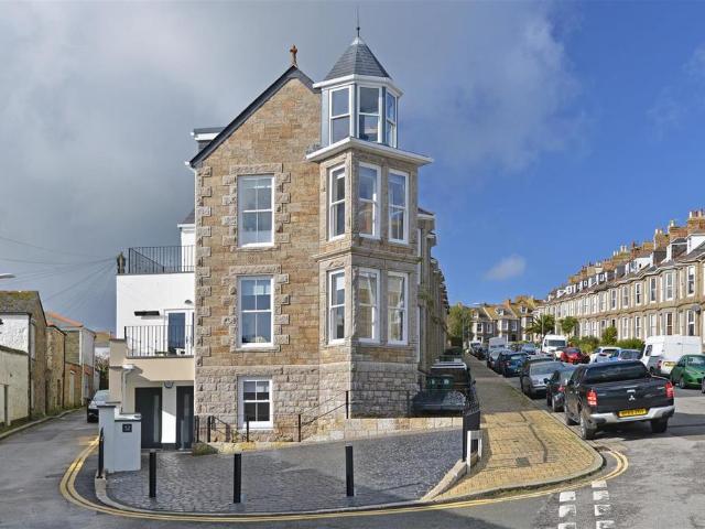 Flat for sale in Wherrytown, Penzance